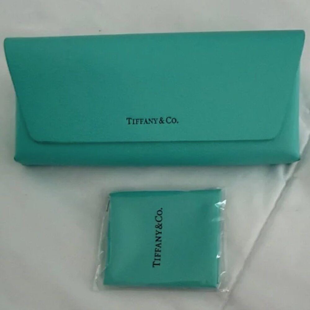 💎✨ Tiffany & Co. Magnetic Close Leather Glasses Case‎ | NEW✨💎